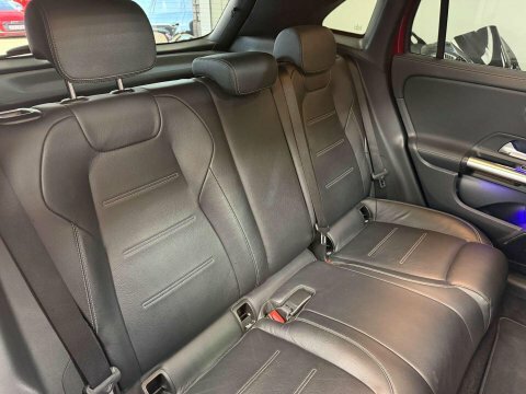Mercedes-Benz GLA Class Gla 200D Amg Line #44