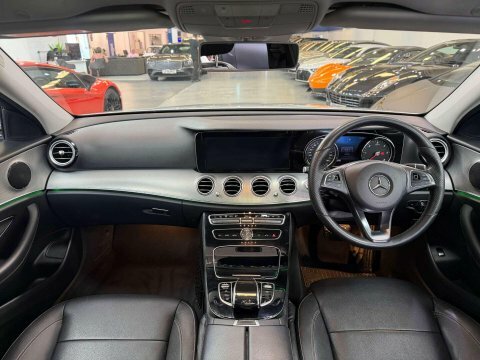 Mercedes-Benz E Class 2.0 E220d Se Silver #2