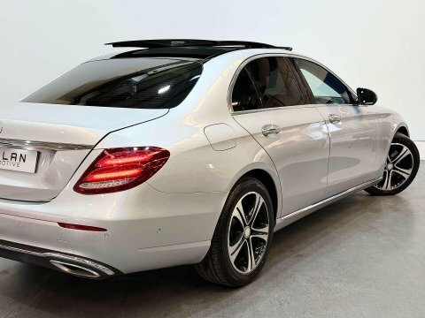 Mercedes-Benz E Class Estate Red #24