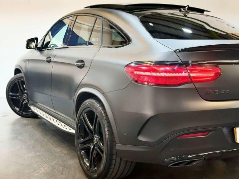 Mercedes-Benz GLE Class Black #27