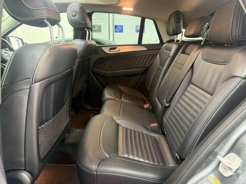Mercedes-Benz GLE Class Black #37