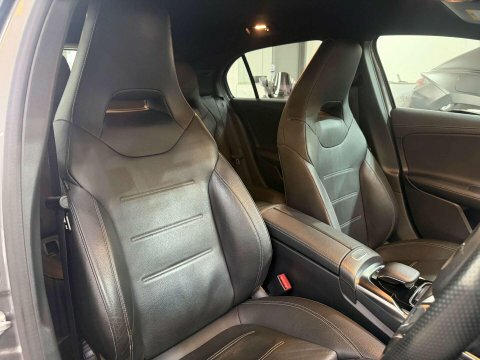 Mercedes-Benz A Class A35 Amg Premium Plus 4Matic White #40