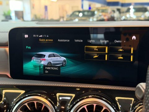 Mercedes-Benz A Class A35 Amg Premium Plus 4Matic White #47