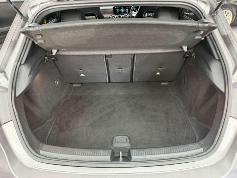 Mercedes-Benz A Class A35 Amg Premium Plus 4Matic White #36