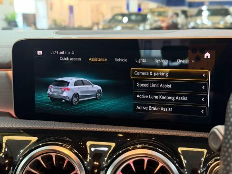Mercedes-Benz A Class A35 Amg Premium Plus 4Matic White #46