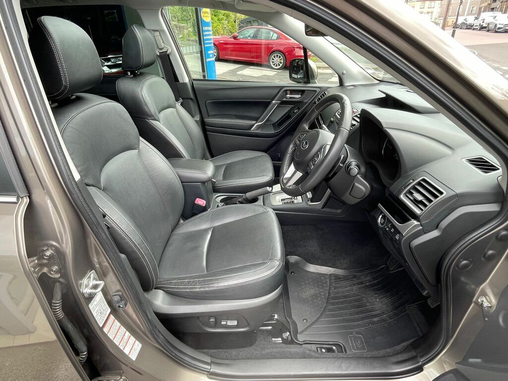 Subaru Forester   #15