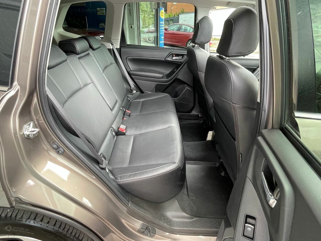 Subaru Forester   #18