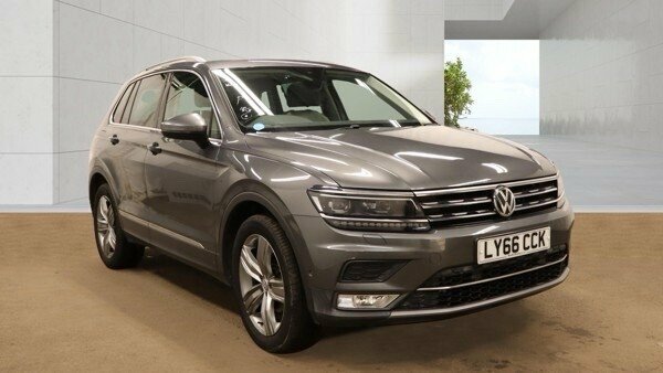 Volkswagen Tiguan 2L Sel Grey