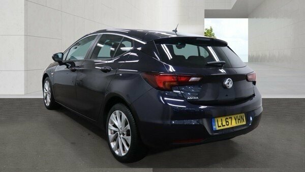 Vauxhall Astra 1.4L Se LL67YHN Blue #3