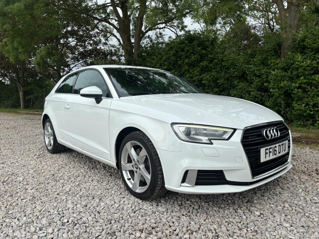 Audi A3 2L Sport White