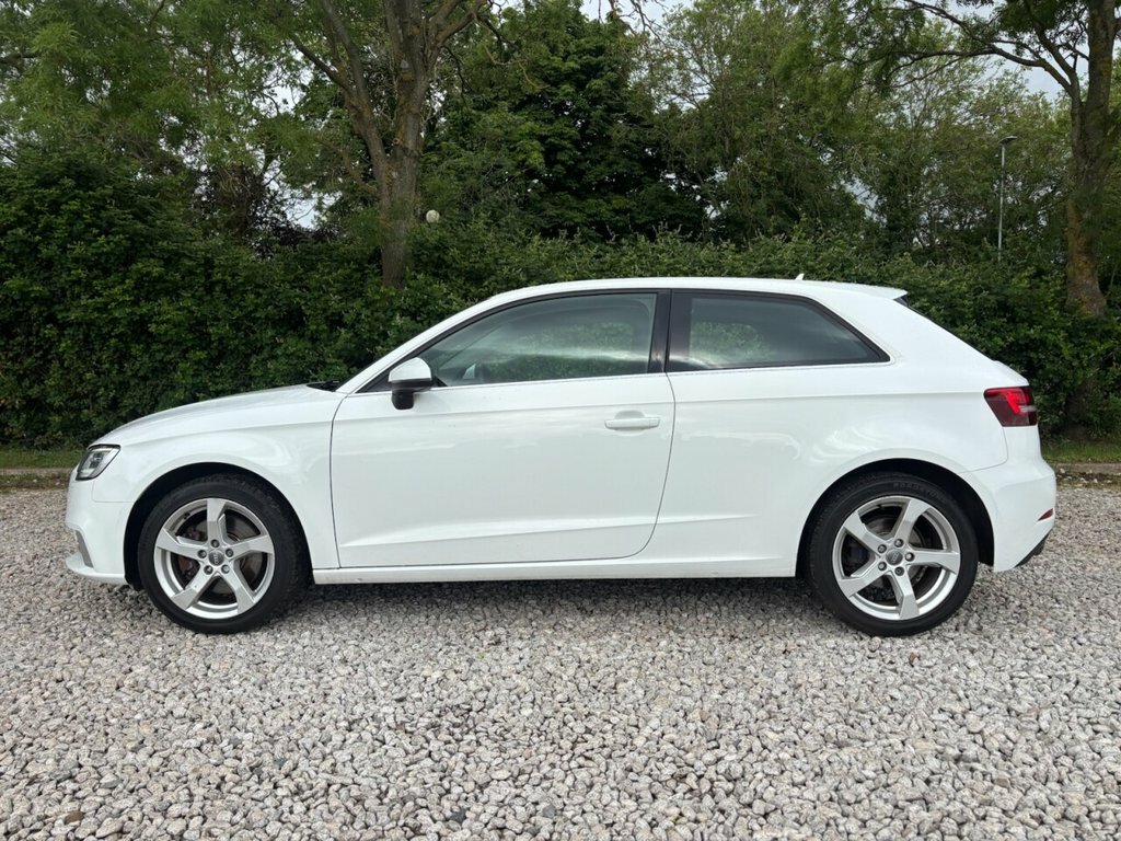Audi A3 2L Sport FF16DTU White #6