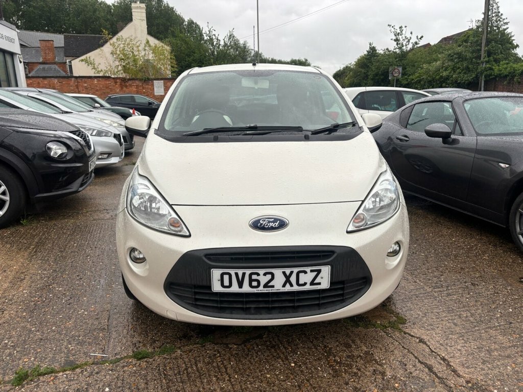 Ford KA Hatchback OV62XCZ White #3