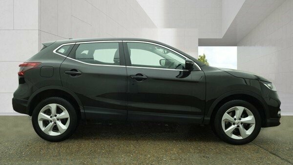 Nissan Qashqai 1.3L Acenta Premium DL69MYZ Black #6