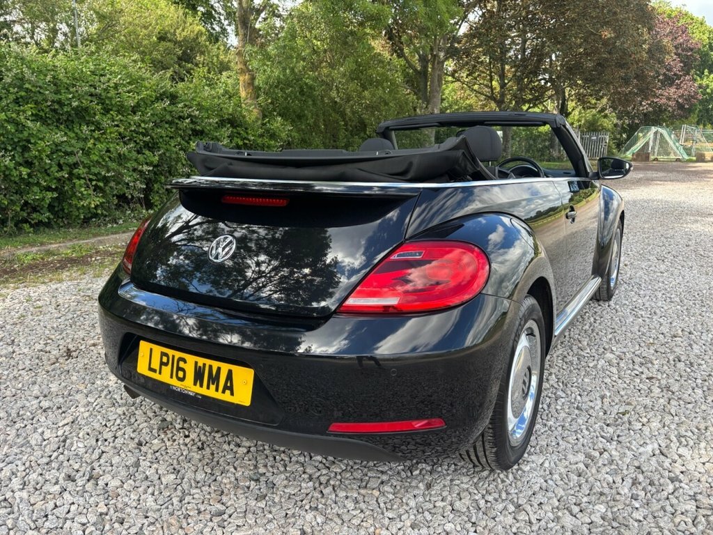 Volkswagen Beetle 1.2L Design Black #4
