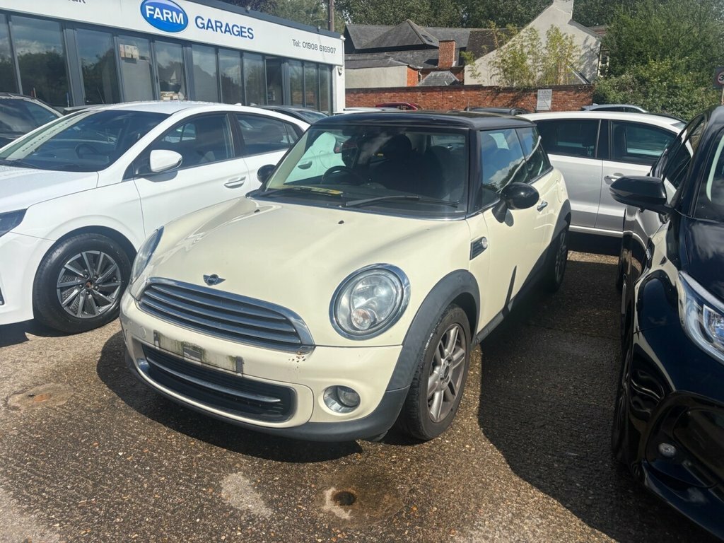 Mini Hatch Hatchback YE63HXN White #2