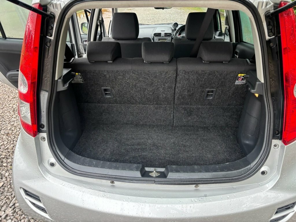 Suzuki Splash 2012 62 1.0 White #34