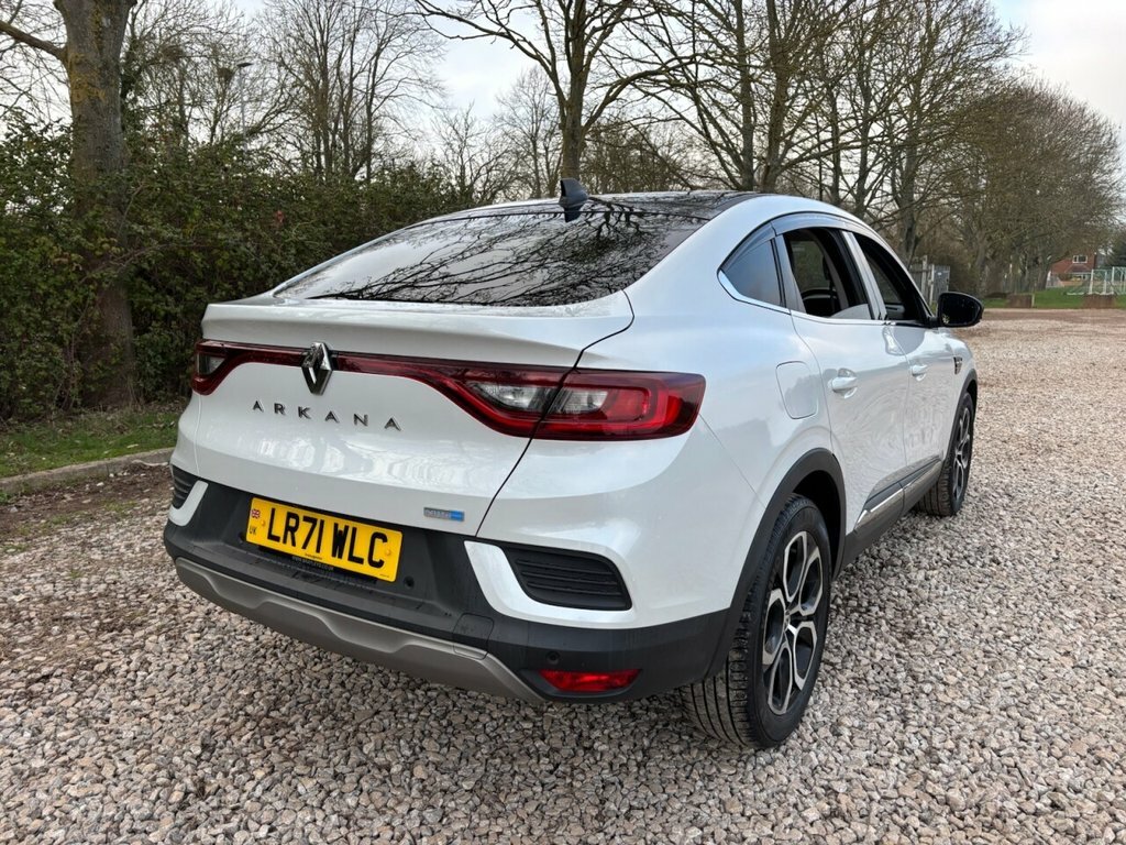 Renault Arkana Suv White #4
