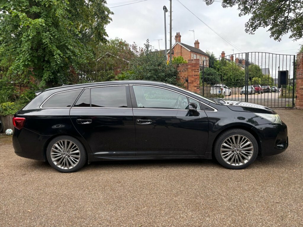 Toyota Avensis 2L Excel Black #6