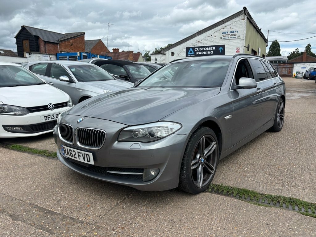 BMW 5 Series 2.5L Se Grey #4