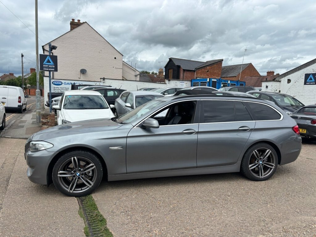BMW 5 Series 2.5L Se Grey #2