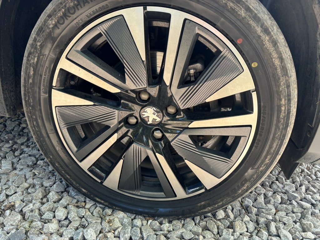 Peugeot e-2008 1.2 Puretech 130 Gt Eat8 Grey #17