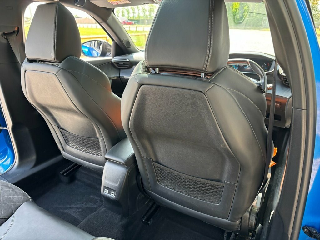 Peugeot e-2008 1.2 Puretech 130 Gt Eat8 Grey #19