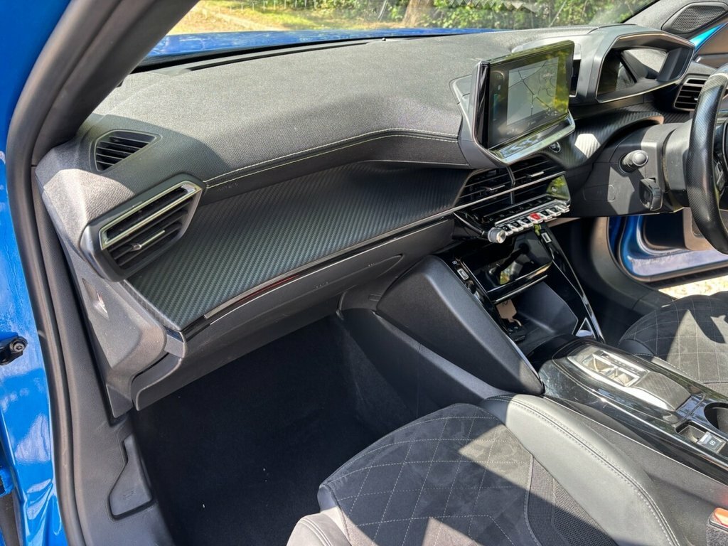 Peugeot e-2008 1.2 Puretech 130 Gt Eat8 Grey #24