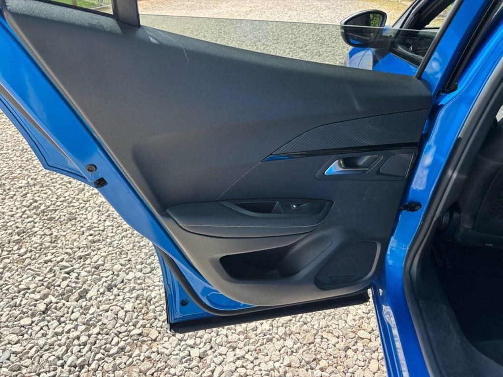 Peugeot e-2008 1.2 Puretech 130 Gt Eat8 Grey #21