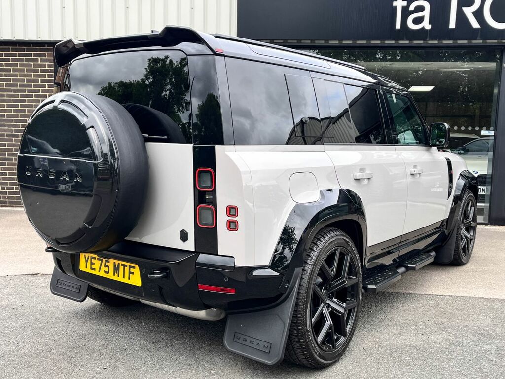 Land Rover Defender 110 Octa 29 Grey #34