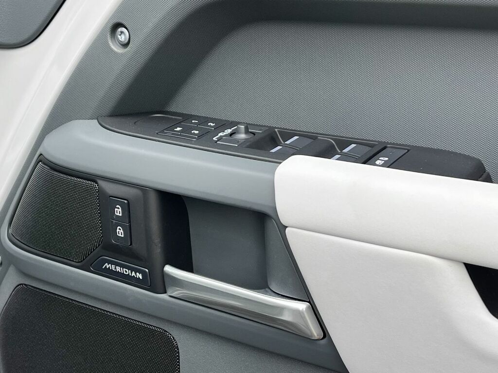 Land Rover Defender 110 Octa 29 Grey #25