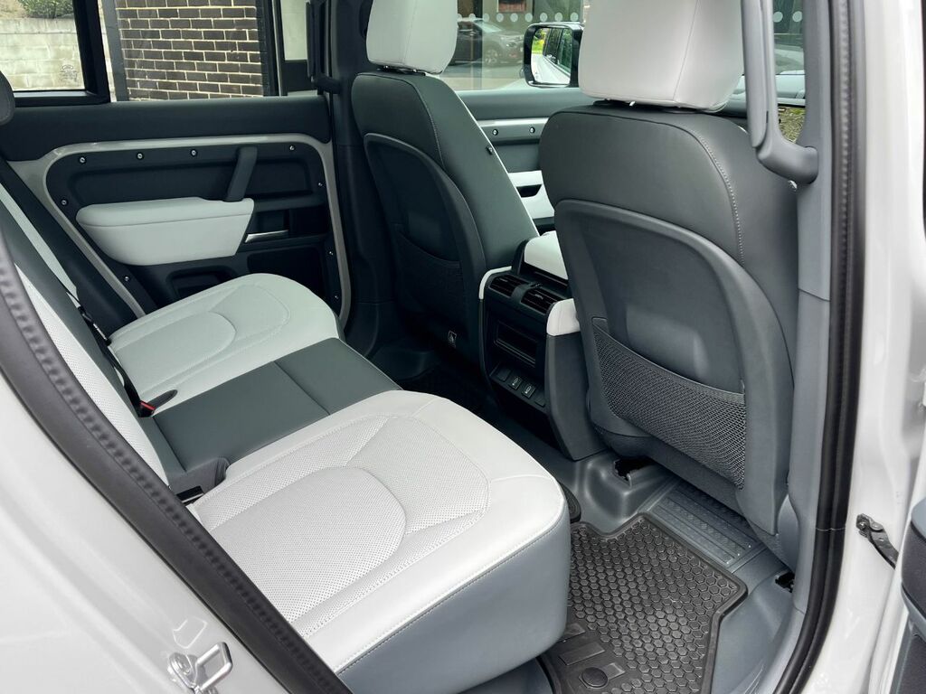 Land Rover Defender 110 Octa 29 Grey #23