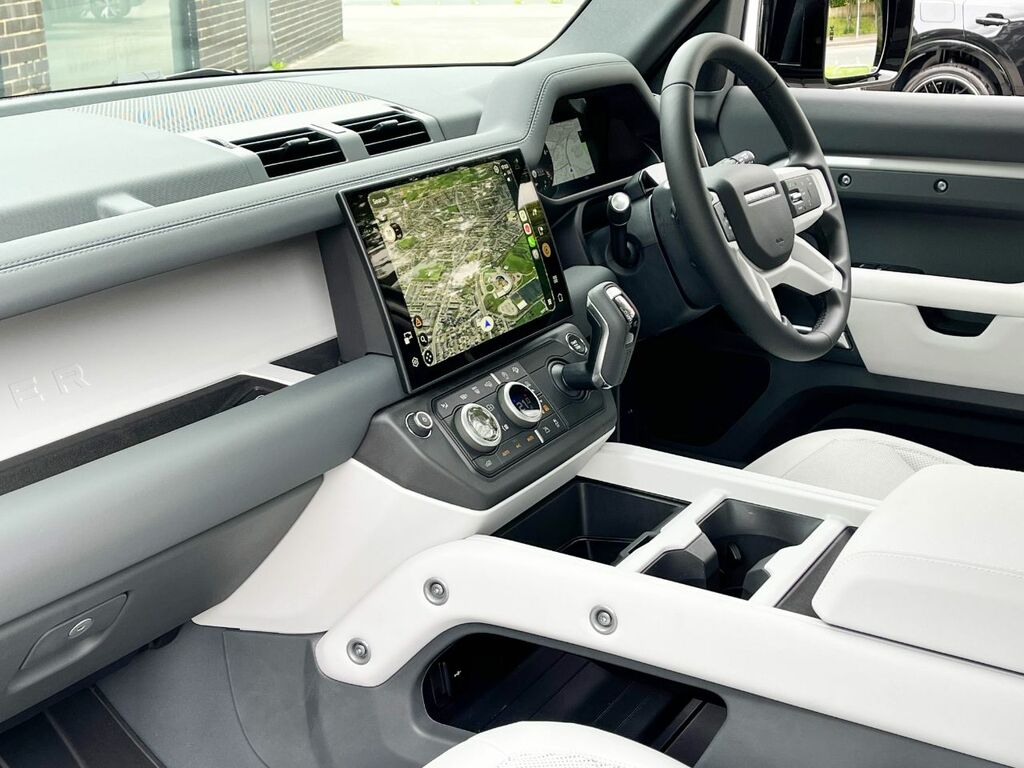 Land Rover Defender 110 D250 3.0 Mhev X Dynamic Se Urban Grey #5