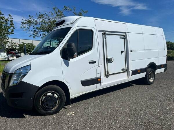 Nissan InterStar 35 Tekna  #2