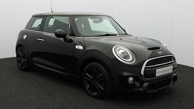 Mini Hatch 2.0 Cooper S Sport Black