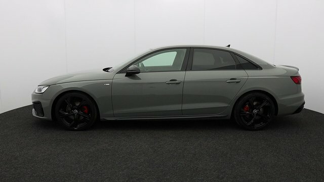 Audi A4 2.0 Tfsi 35 Black Edition Saloon S Tron Black #4