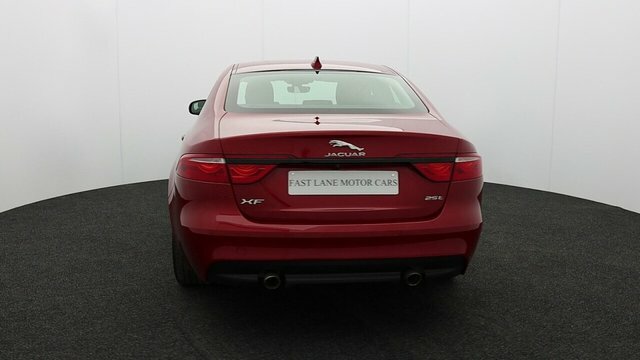 Jaguar XF 2.0I Portfolio Gpf Saloon Euro 6 Red #4