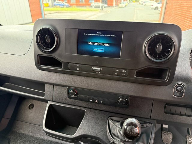 Mercedes-Benz Sprinter Sprinter 315 Progressive Cdi Silver #16