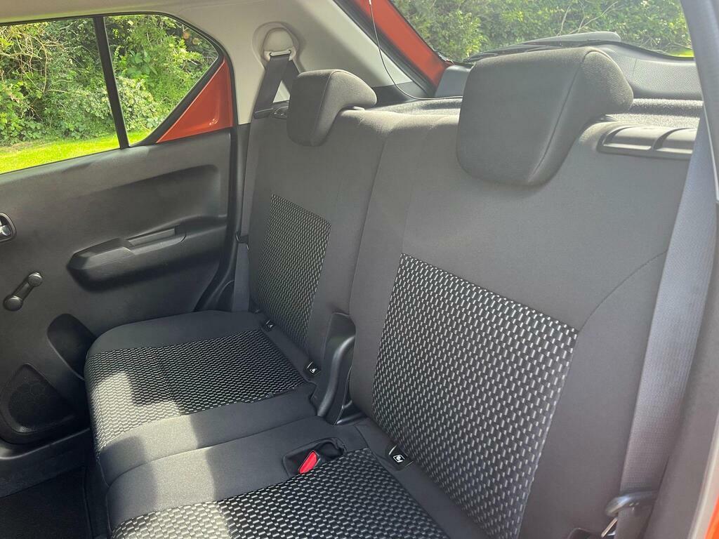 Suzuki Ignis Sz-t White #25