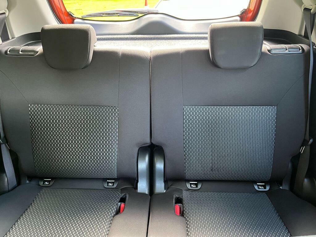 Suzuki Ignis Sz-t White #10