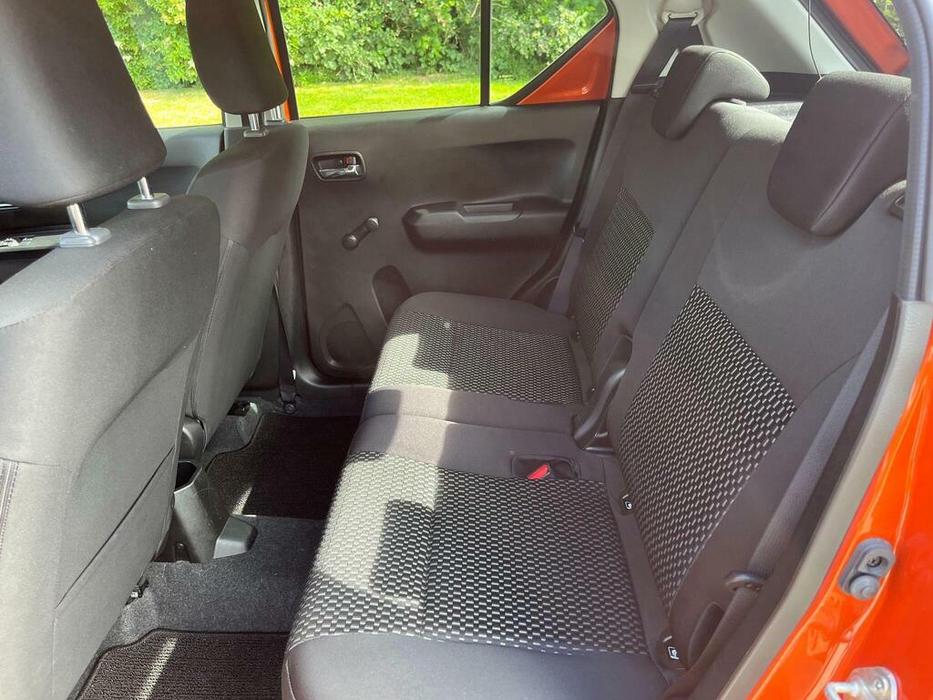 Suzuki Ignis Sz-t White #23