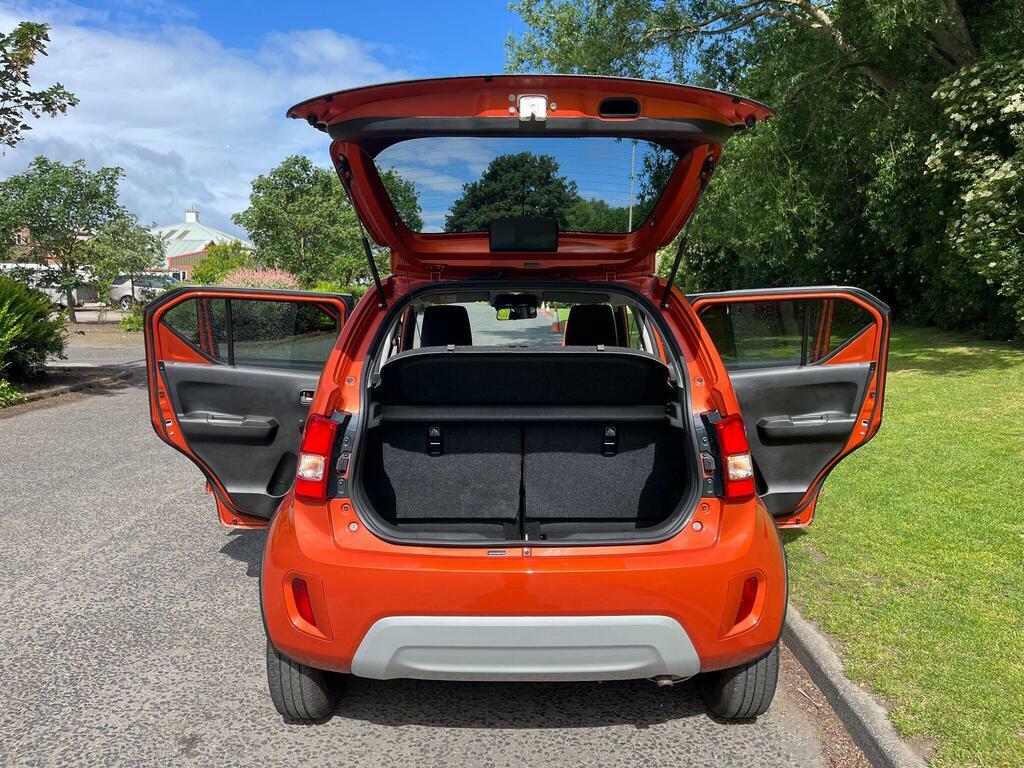 Suzuki Ignis Sz-t White #20