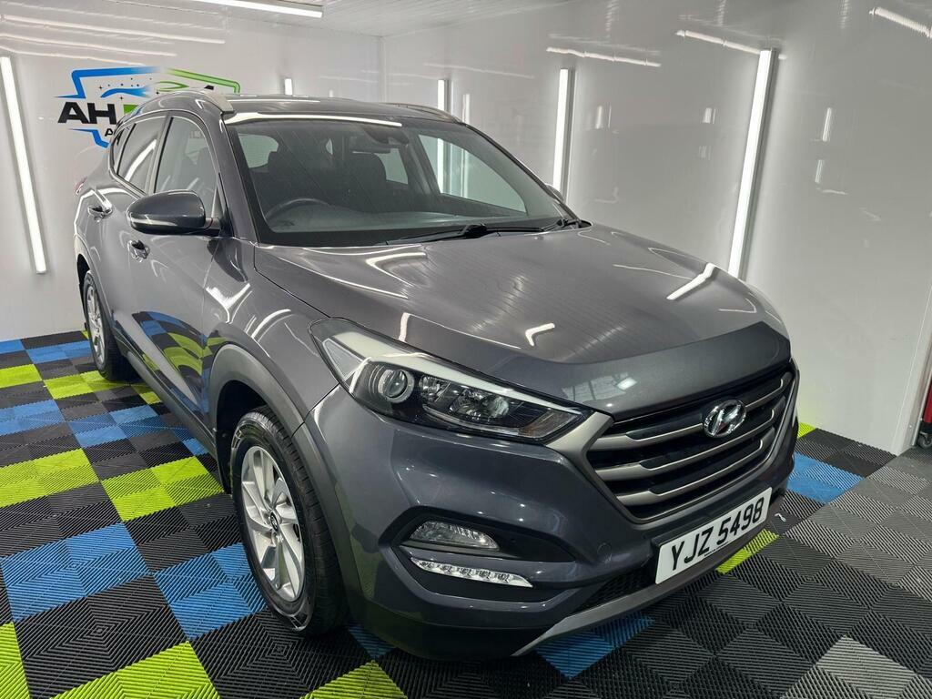Hyundai Tucson 1.7 Crdi Blue Drive Se Nav Euro 6 S S Grey