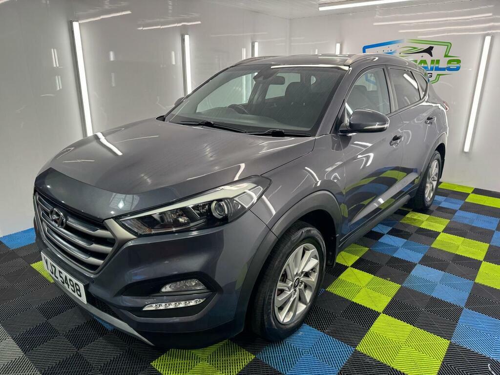 Hyundai Tucson 1.7 Crdi Blue Drive Se Nav Euro 6 S S YJZ5498 Grey #3