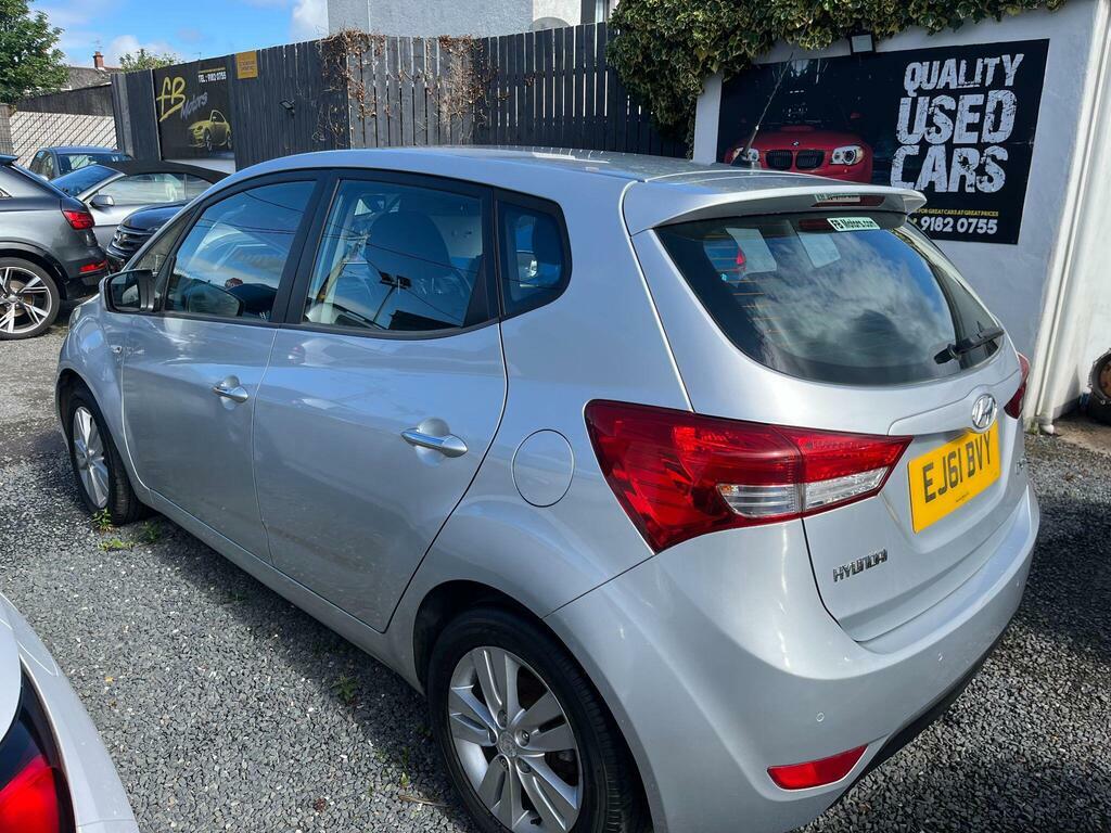 Hyundai Ix20 1.6 Active Euro 5 Silver #2