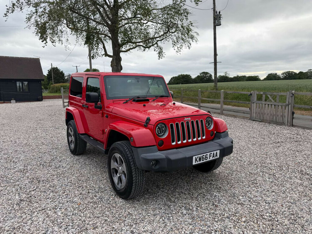 Jeep Wrangler 2.8 Crd Overland Convertible Red