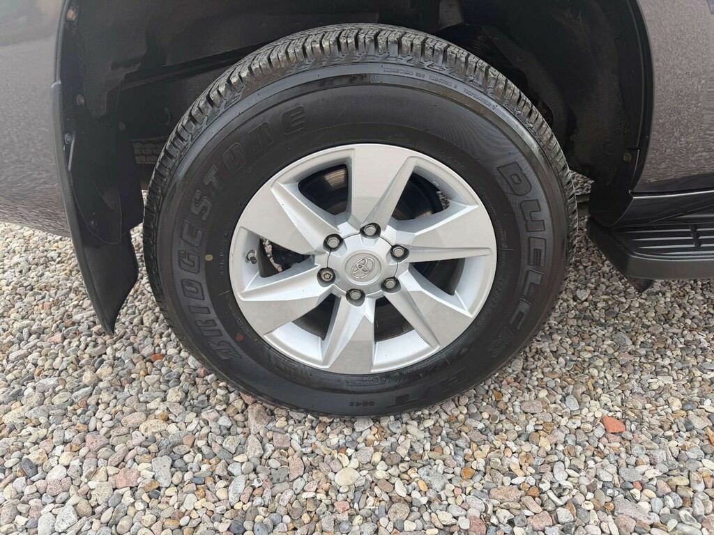 Toyota Land Cruiser 2.8 D-4d Active 5 Seats Grey #13