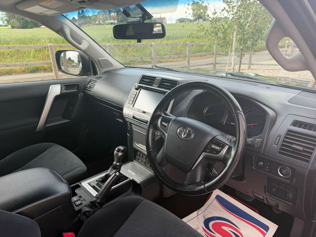 Toyota Land Cruiser 2.8 D-4d Active 5 Seats Grey #19