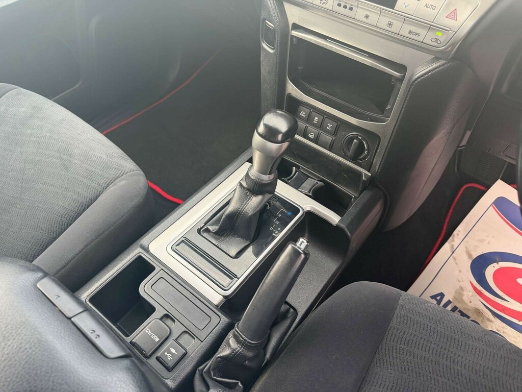 Toyota Land Cruiser 2.8 D-4d Active 5 Seats Grey #22