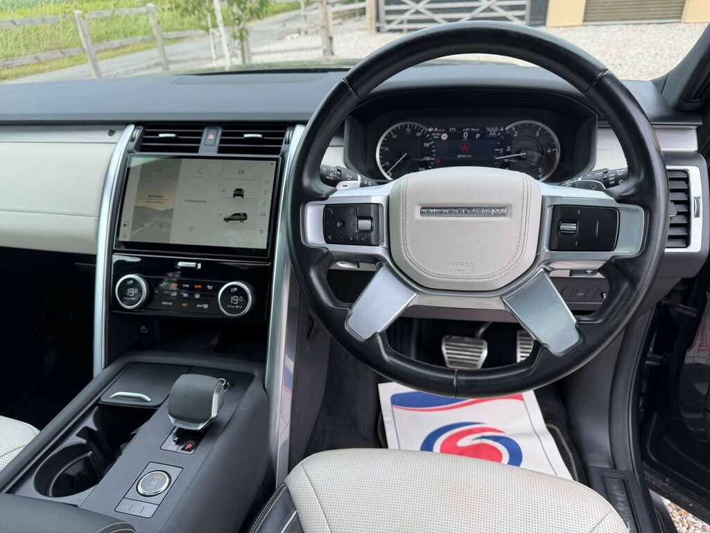 Land Rover Discovery 3 Discovery R-dynamic Hse D Mhev Black #21