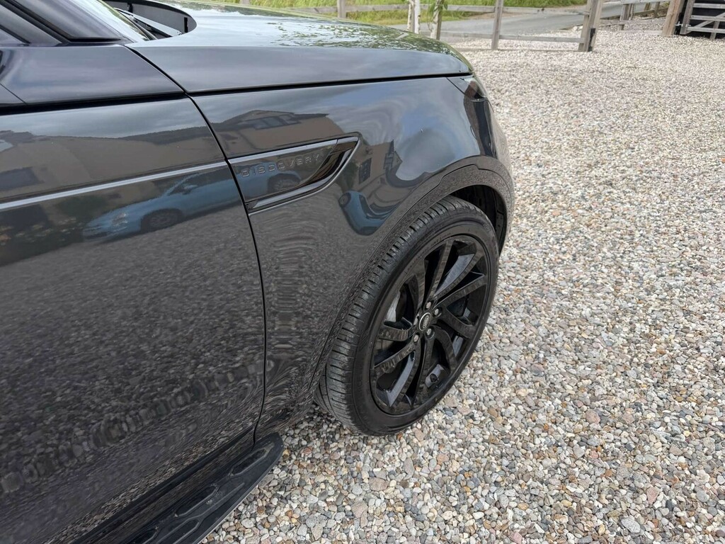 Land Rover Discovery 3 Discovery R-dynamic Hse D Mhev Black #13